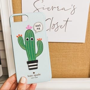 Kate Spade iPhone 8 Plus Cactus Case 🌵